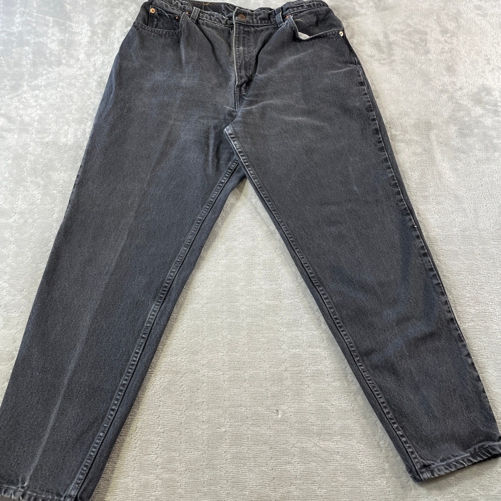Vintage Levis Jeans 551 Womens 32x30 Black Relaxed Tapered Canada Y2K 90s